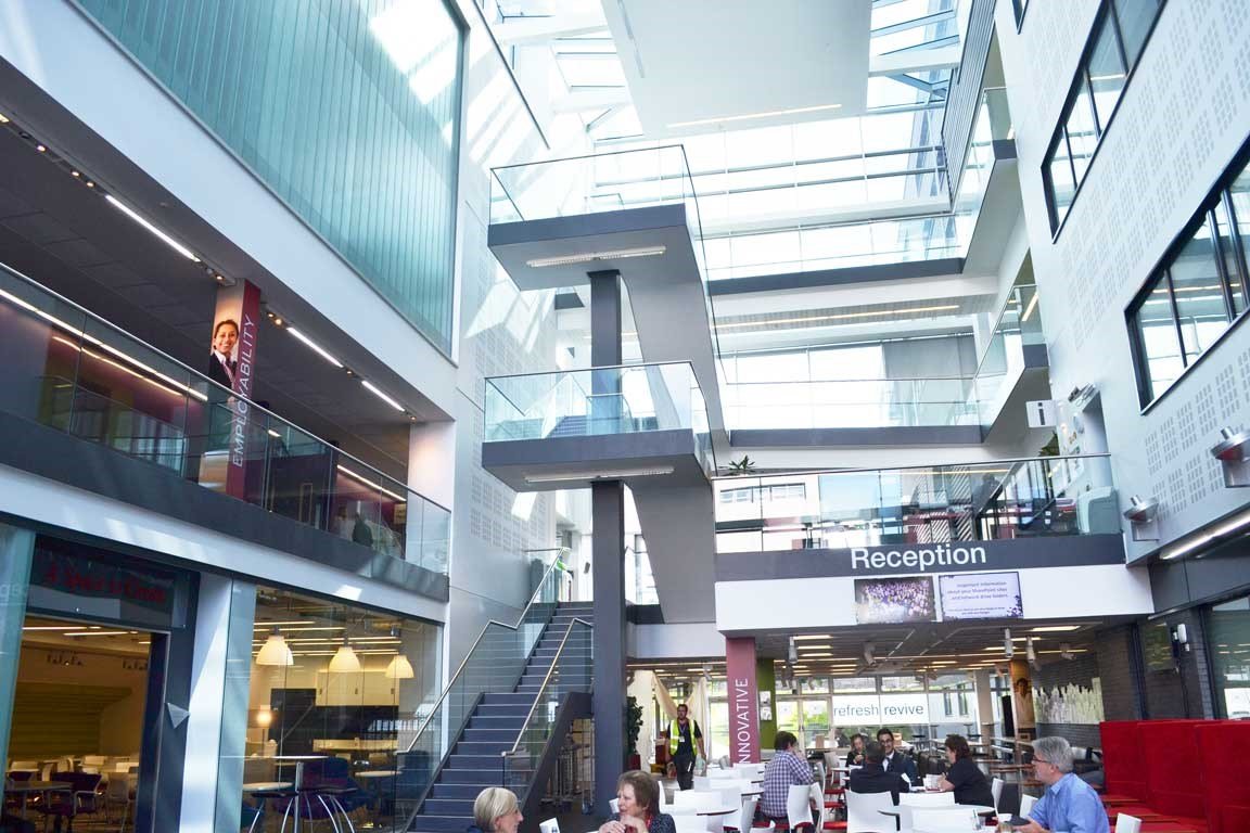 جامعة ادنبرة نابير