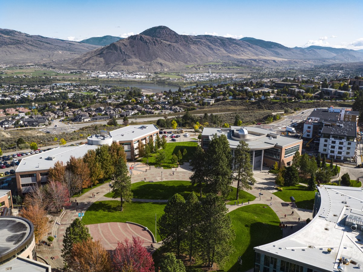 جامعة طومسون ريفرز