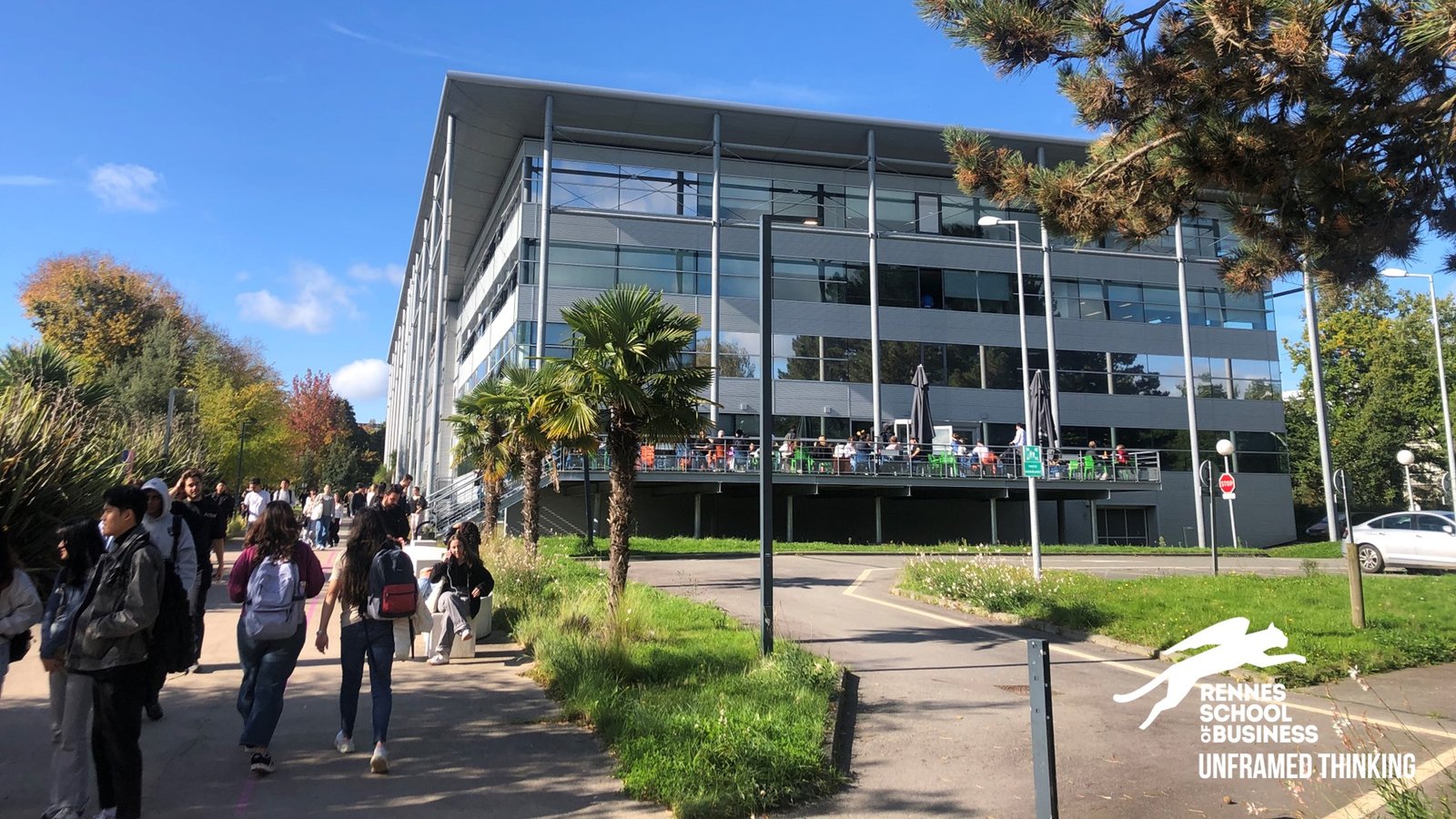 كلية رينز للأعمال