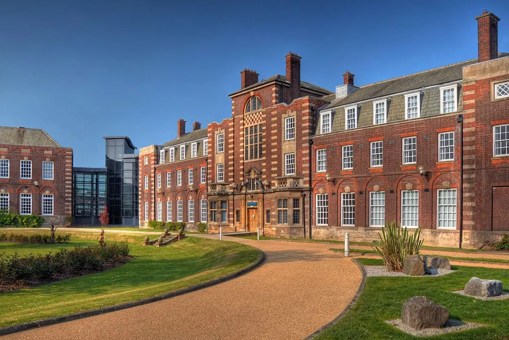 The University of Hull